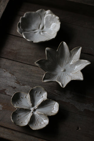 Liya Ceramic Flower Dishes