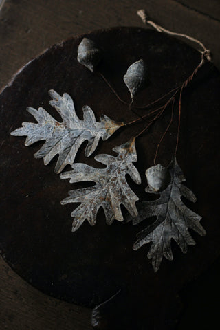 Metal oak leaves & acorns bundle