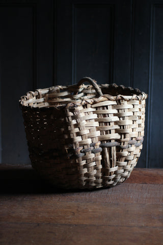 Vintage Handmade Market Basket (1)