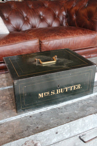 MRS BUTTER'S DEED BOX