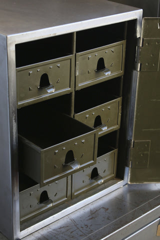 Steel Cabinet with Six Internal Drawers