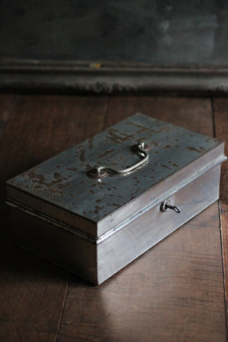 Vintage Cash Box (with coin tray)