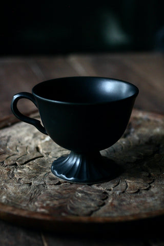 Footed Tea Cup | Black