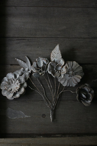 Decorative Metal flower bunch