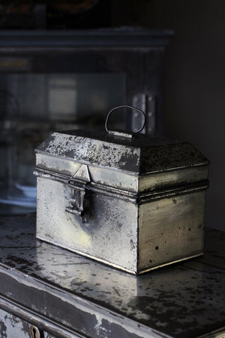 Antique METAL BOX (SMALL)