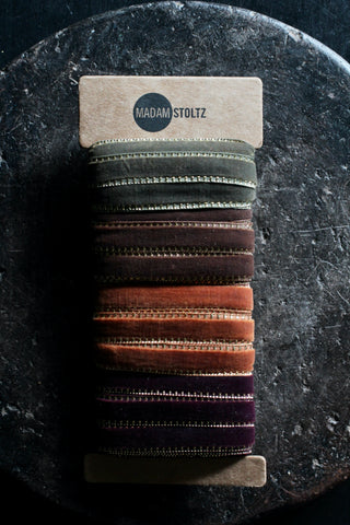 Set of 4 Velvet ribbons with glitter