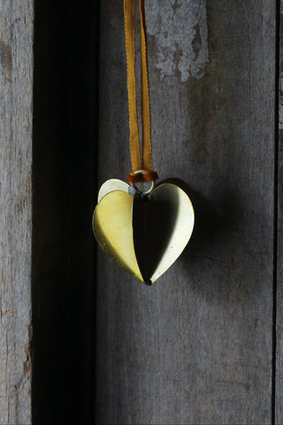 3D Brass heart decoration