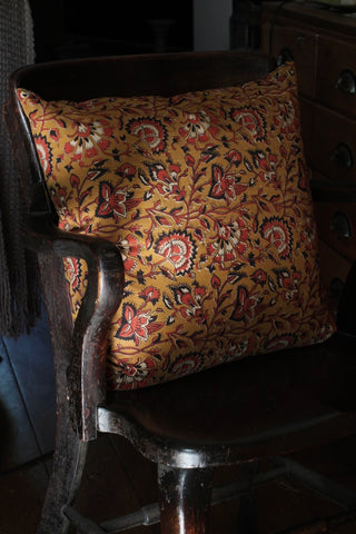 Block print Agra cushion cover