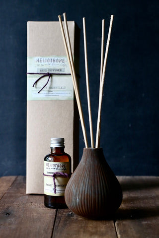 Rusted reed diffuser - Heliotrope