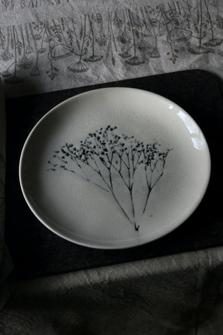 Bea Round Stoneware Plate