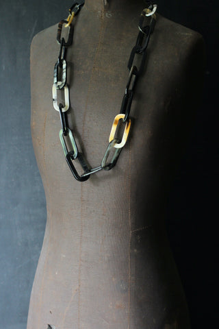 Large rectangle link necklace | Black Natural Horn