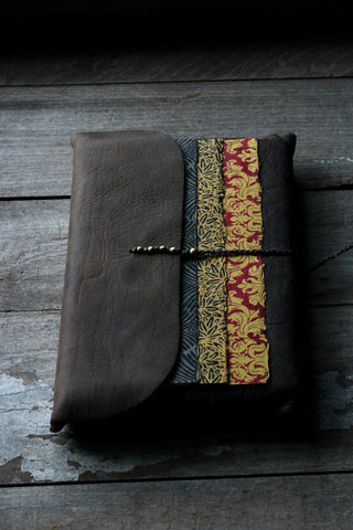 Leather Pouch with 3 notebooks