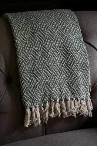 Throw, made from surplus yarn | Green