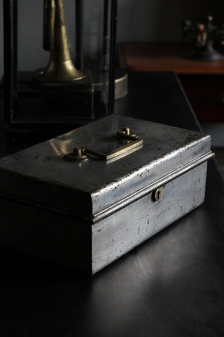 VINTAGE CASH BOX (L)