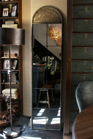 Relief Top Mirror