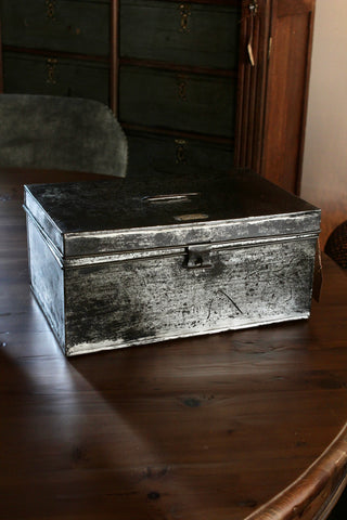VINTAGE DEED BOX (128) Brass Plaque