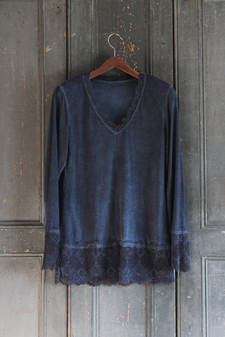 LACE TRIM INDIGO Top