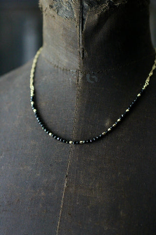 Short necklace with Black Onyx