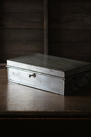 Vintage Deed Box (B21)
