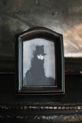Black gable photoframe