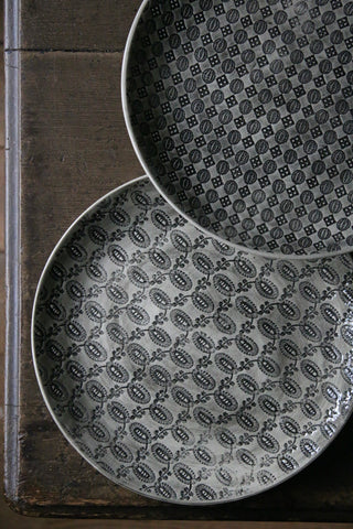 Wonki Ware Dinner Plate - Patterned Charcoal