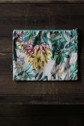 Fleur Jane Velvet Pouch