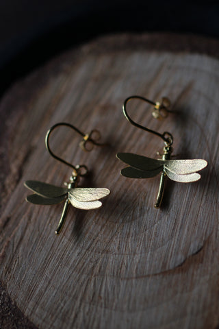 Alex Monroe Dragonfly Hook Earrings (Gold)