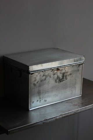 Vintage Deed Box (with key) B