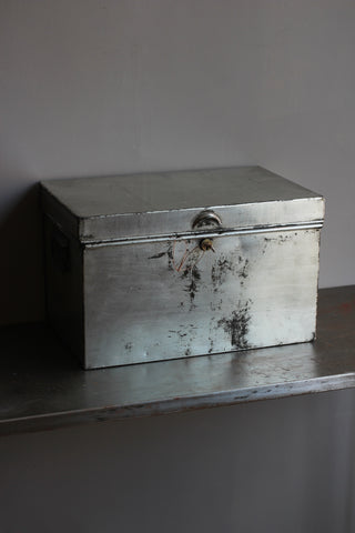 Vintage Deed Box (with key) C